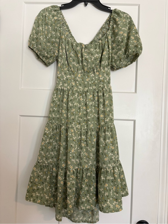 Altar'd State Dresses & Skirts - Altar’d State Sage Green Floral Tiered Midi Dress